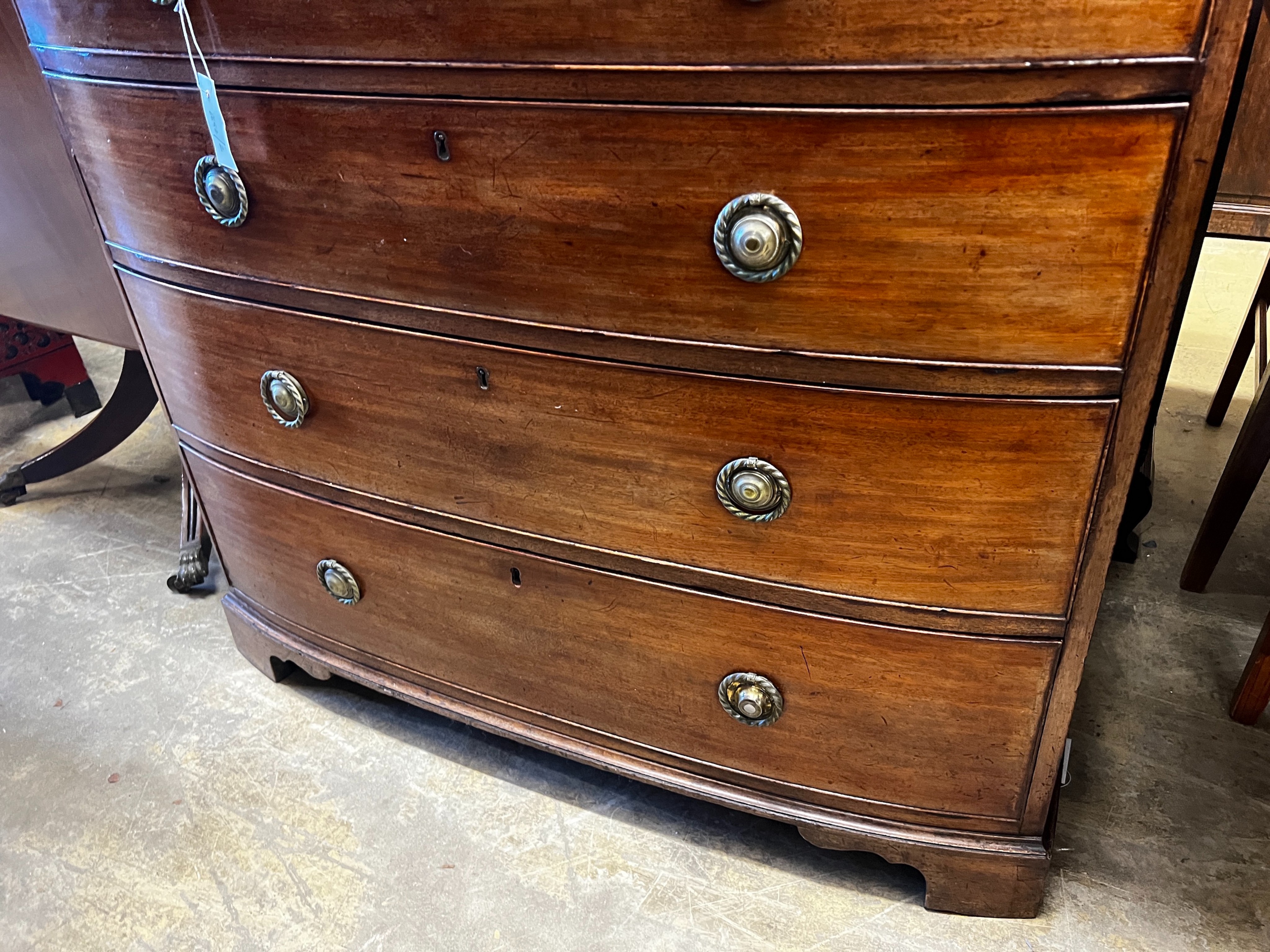 A Regency mahogany bowfront chest, width 102cm, depth 57cm, height 94cm